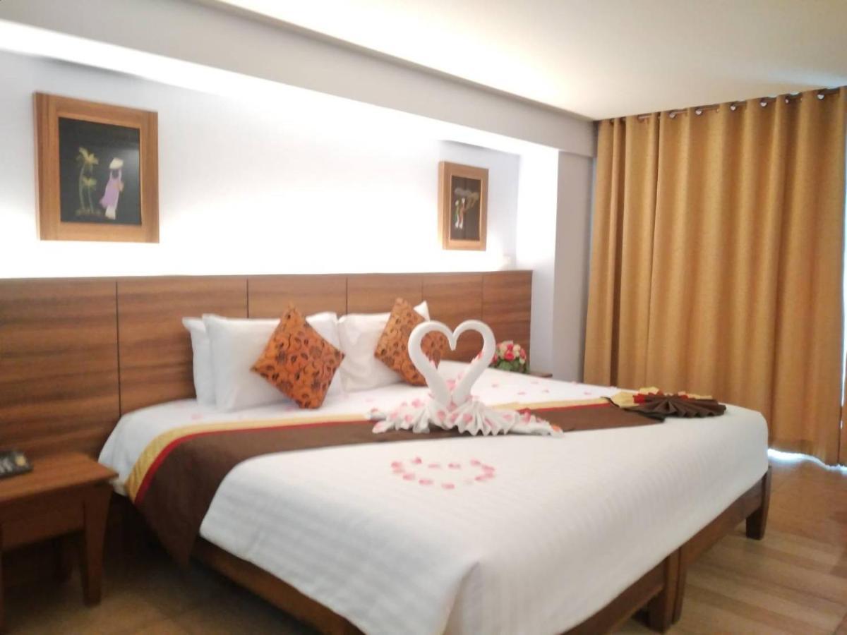 Saisawan Beach Luxury Hotel Na Chom Thian Exterior foto