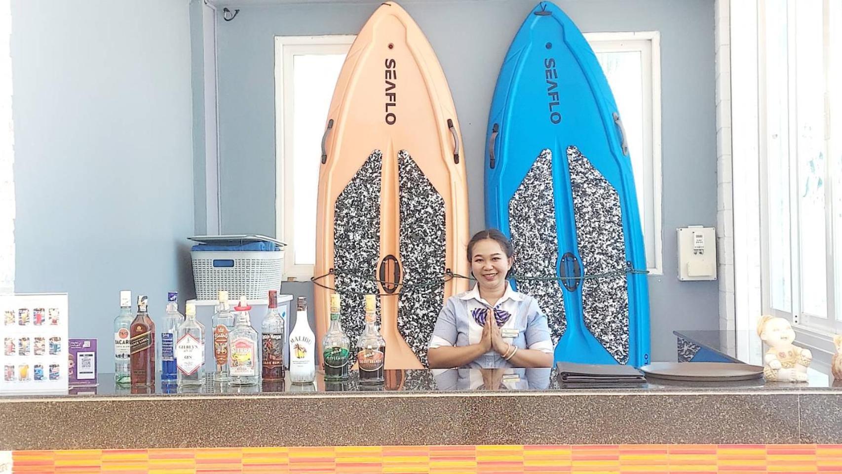 Saisawan Beach Luxury Hotel Na Chom Thian Exterior foto